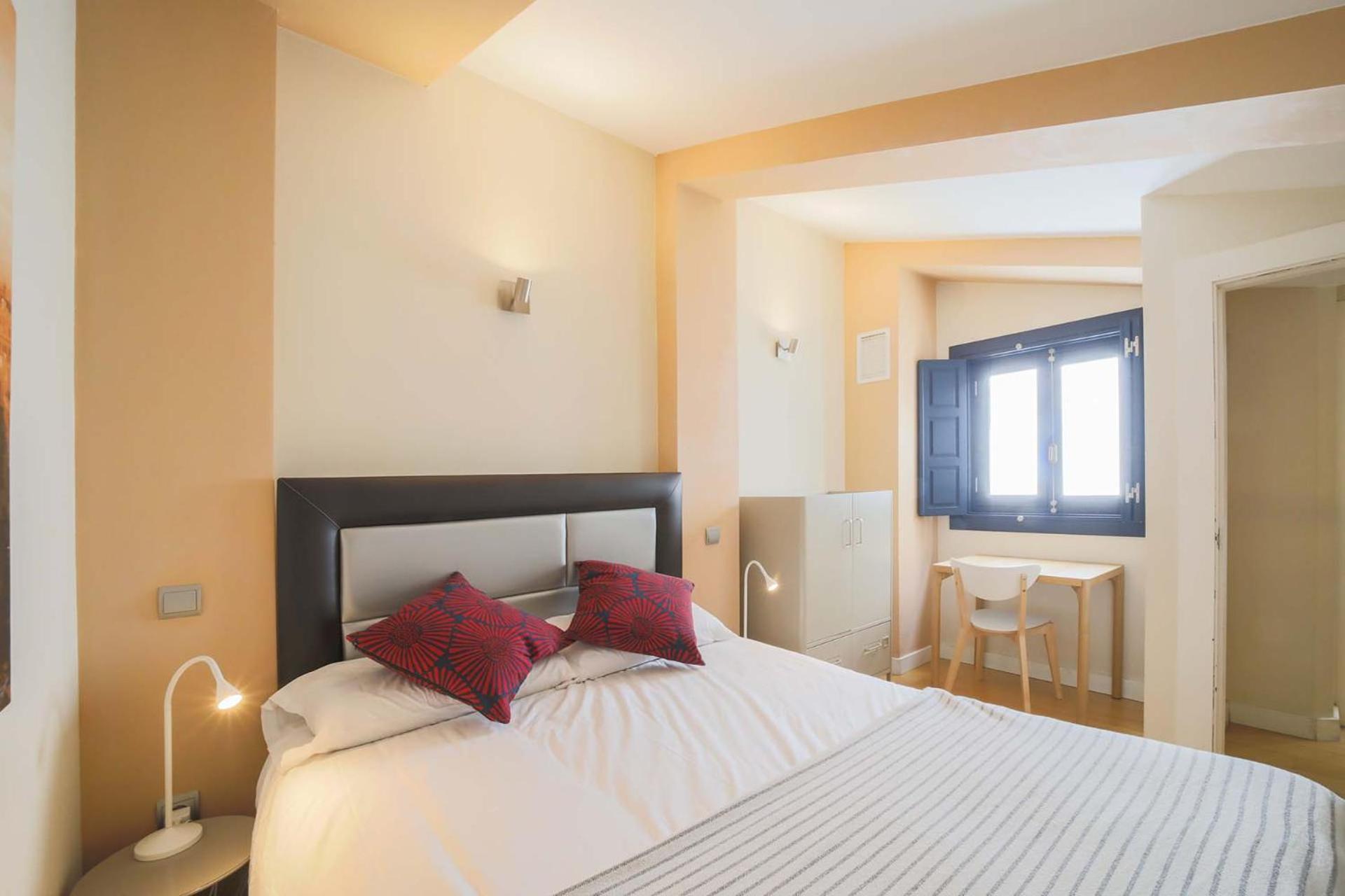 Two Bedroom Apartment Plaza Mayor By Sharingco Madrid Eksteriør billede